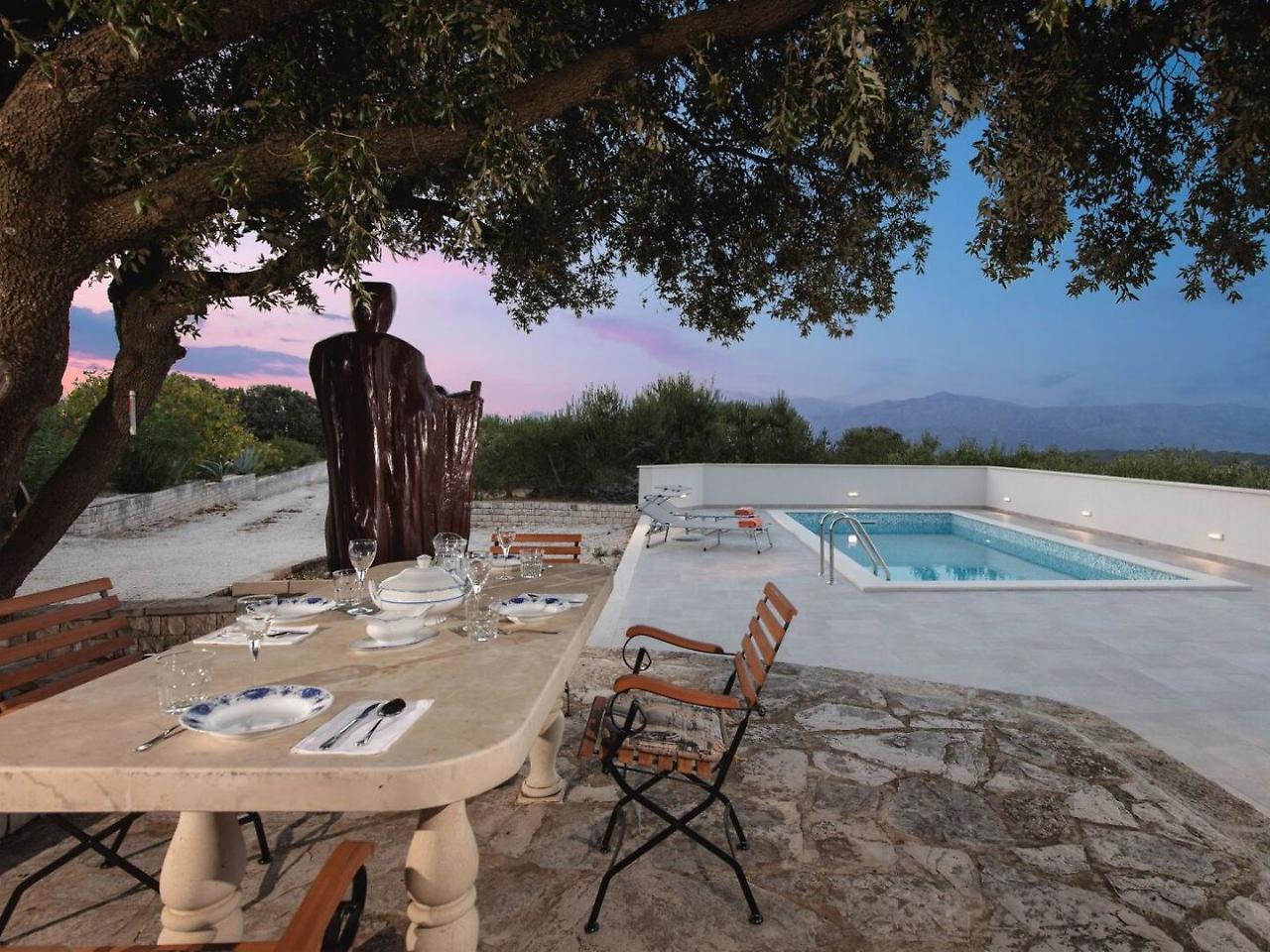 Villa Dubrava Tranquil Retreat Nestled In An Olive Grove For Serene Escapes Пучишча Экстерьер фото
